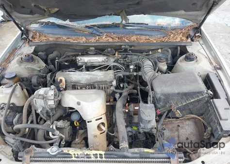 2001 Toyota Camry Le z USA, uszkodzony, nr VIN 4T1BG22K71U078196